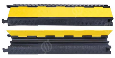 Каково использование кабельного защитника?