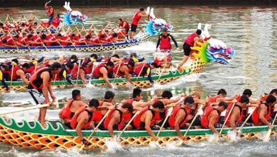 Лодка-дракон